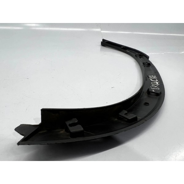 Moldura Paralama Tras. Dir. Chevrolet Tracker 2016 A 2019