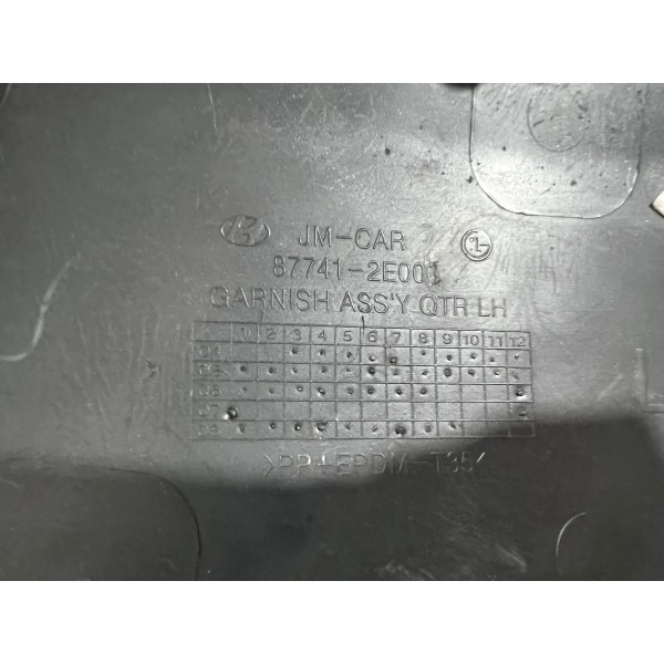 Moldura Paralama Traseiro L.e Hyundai Tucson 2007 A 2011