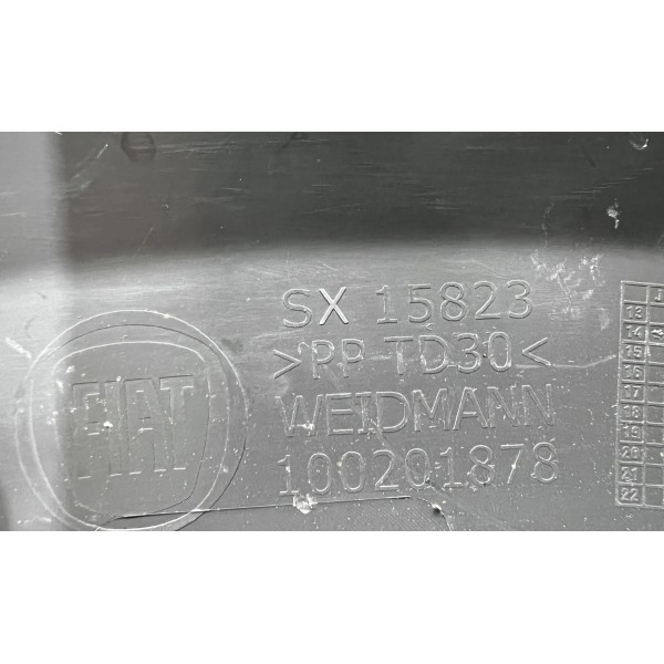 Moldura Dianteira Esquerda Fiat Strada Trekking 2014 A 2016