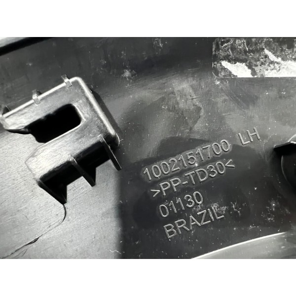 Moldura Do Para-lama Dianteir Esquerdo Fiat Toro 2017 À 2021