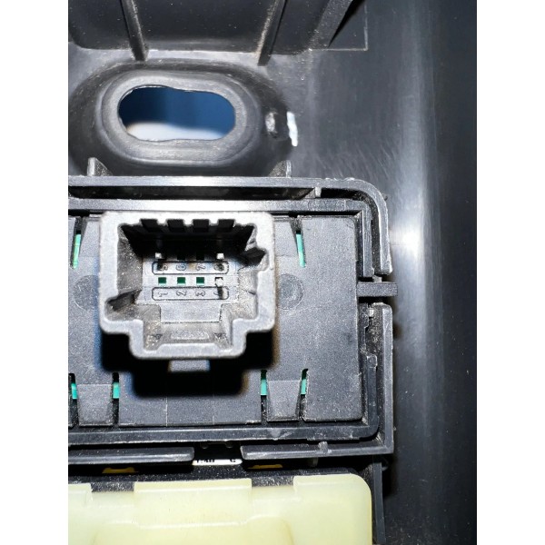 Moldura Comando Ar Renault Sandero 2017 A 2018