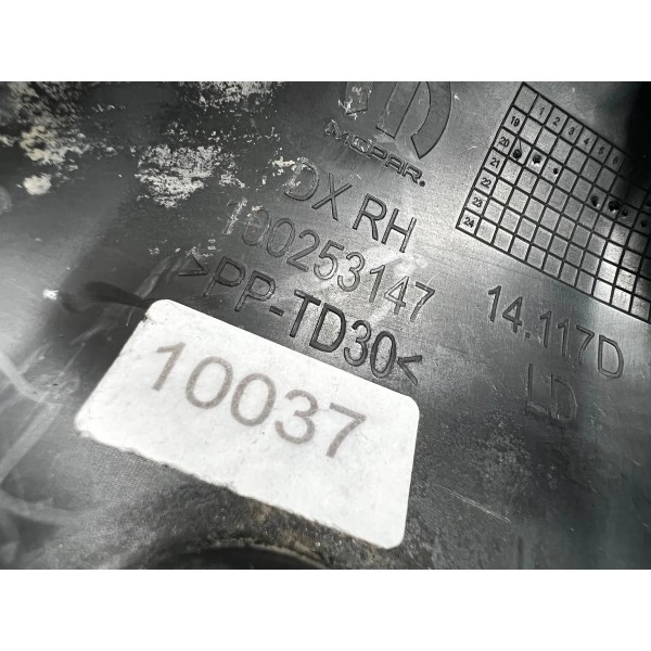 Friso Paralama Traseiro Direito Fiat Strada 2021 A 2024