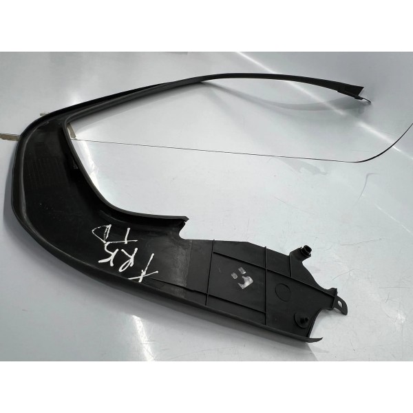 Moldura Interna Tras. Direita Chevrolet Tracker 2018 A 2019