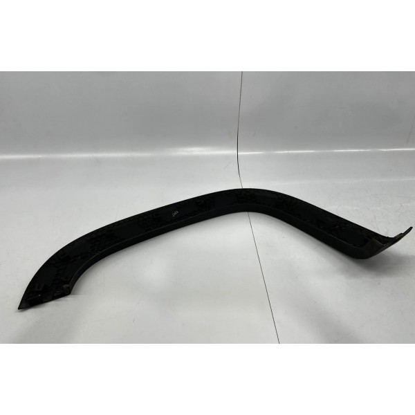 Moldura Traseira Esquerda Fiat Strada 2021 A 2023