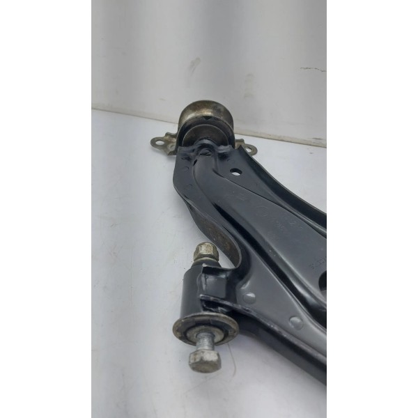 Balança Bandeja Direita Fiat Strada 1.3 2020 A 2022