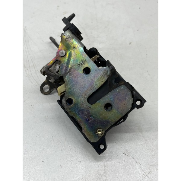 Fechadura Manual Dianteira Dir.  Chevrolet S10 1996 A 2011