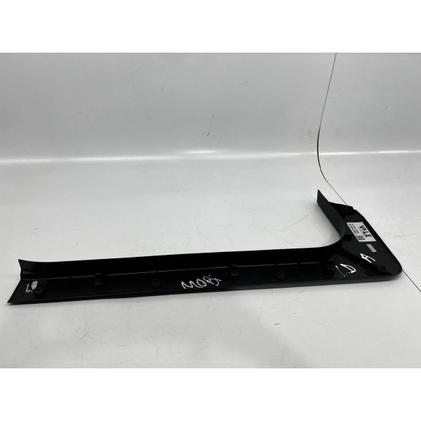 Soleira Porta Fiat Strada 2021 A 2024