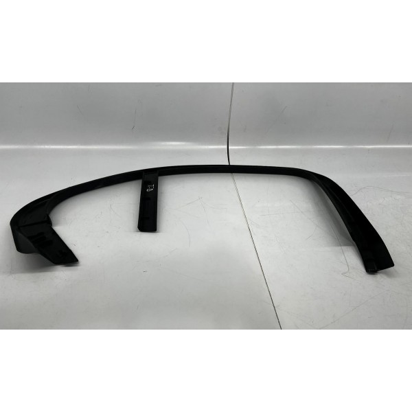 Moldura Interna Traseira Direita  Mercedes-benz C180 2016