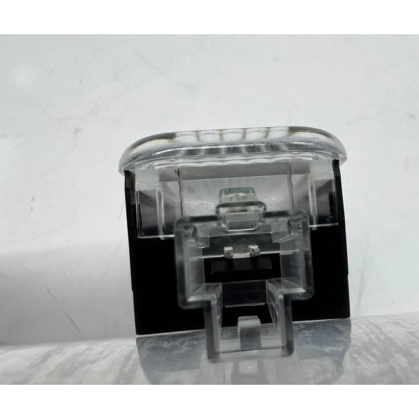 Luz Cortesia Interior Do Porta Luvas Audi Q5 2011