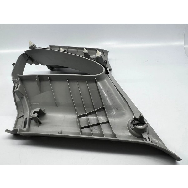 Acabamento Coluna Traseira Direita Mitsubishi Asx 2014 2015