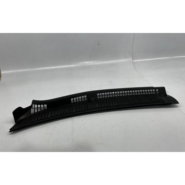 Grade Churrasqueira Direita Volkswagen Voyage  2016 A 2023