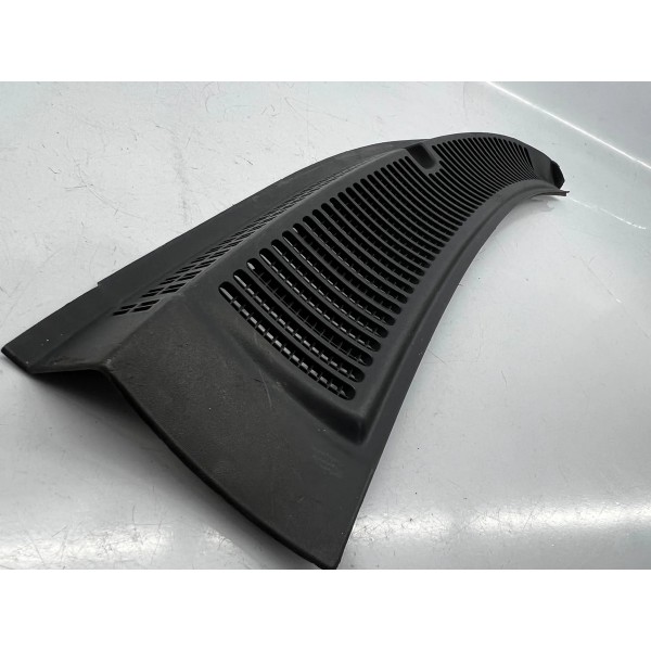 Grade Churrasqueira Direita Volkswagen Gol G8 2016 A 2023