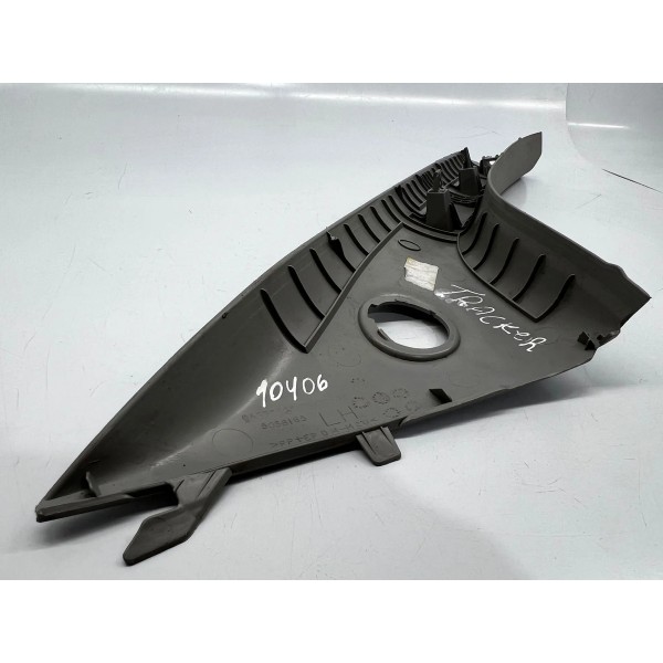 Coluna Esquerdo Do Parabrisas Chevrolet Tracker  2014 A 2018