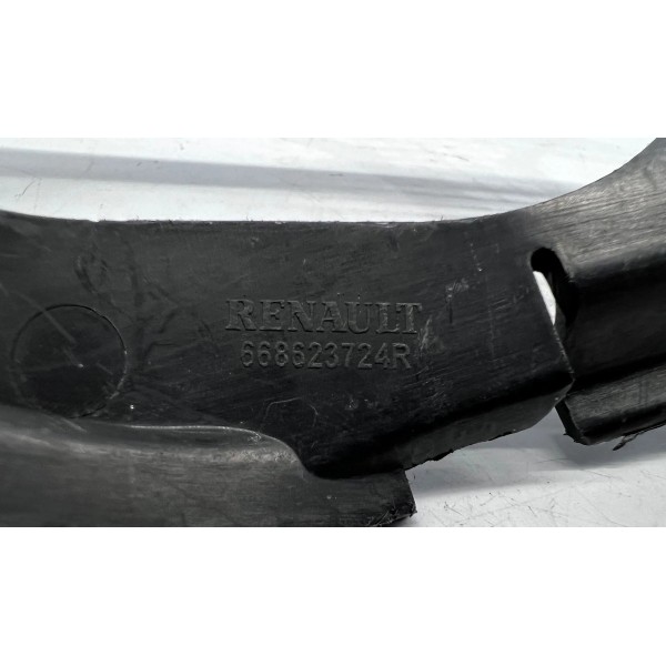 Grade Churrasqueira Direita Renault  Oroch 2016 A 2020