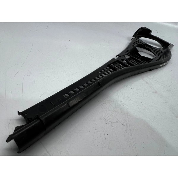 Grade Churrasqueira Direita Renault  Oroch 2016 A 2020