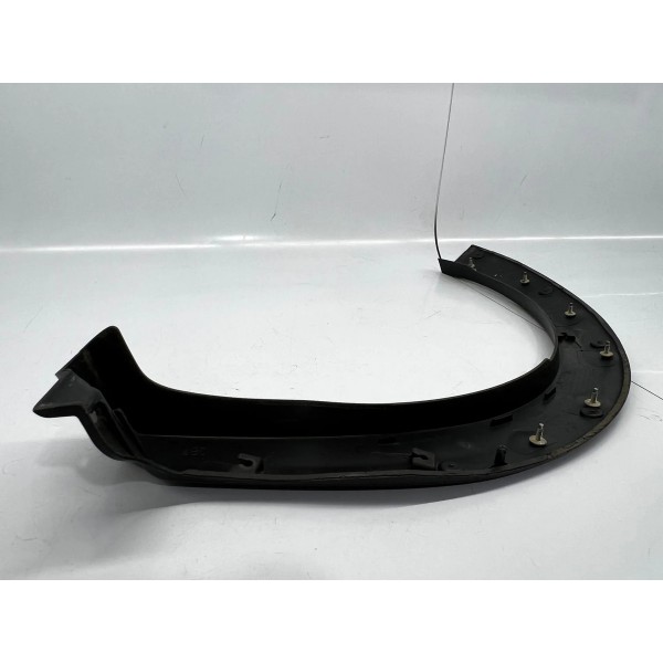 Moldura Vão Roda Dianteiro Direito Peugeot Hoggar 2010 2014