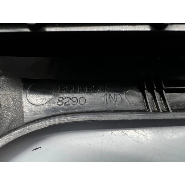 Moldura Painel Difusores De Ar Peugeot 206 1999 A 2007