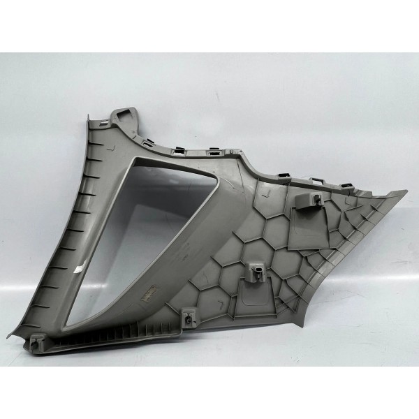 Moldura Coluna Traseira Direita Volkswagen Polo 2018 A 2022