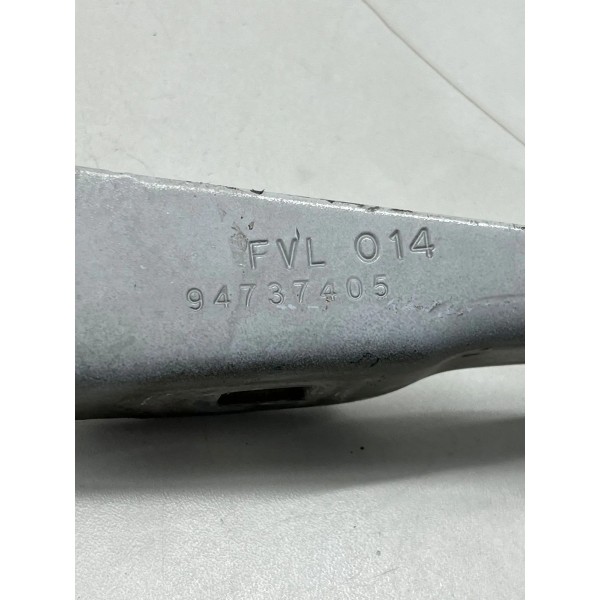 Dobradiça Capo Lado Esquerdo Chevrolet Spin 2012 A 2018