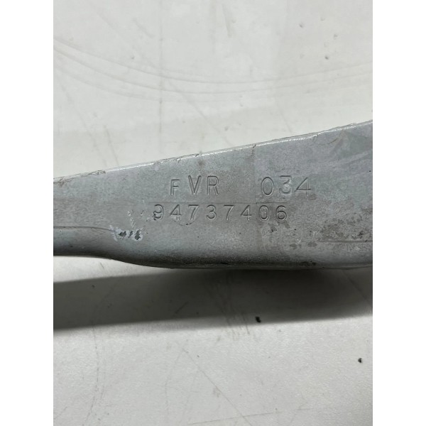 Dobradiça Do Capo Direito Gm Spin 2012 A 2018 94737406