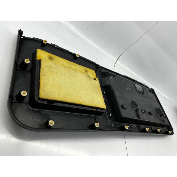 Acabamento Int.tampa Tras.  Mitsubishi Pajero  2002 A 2006