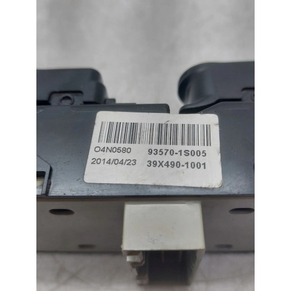 Comando Vidro Eletrico Hyundai Hb20 12/17 935701s005