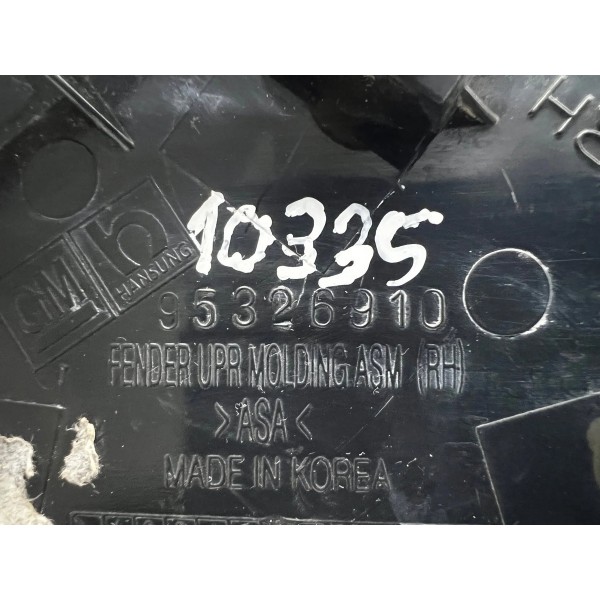 Moldura Externa Retrovisor Direito Chevrolet Tracker 2018