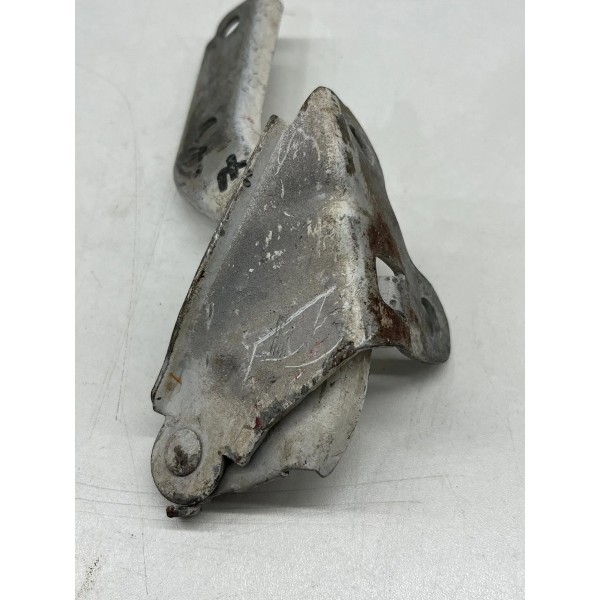 Dobradiça Do Capo Direito Gol Fox G5 G7 2009 A 2017