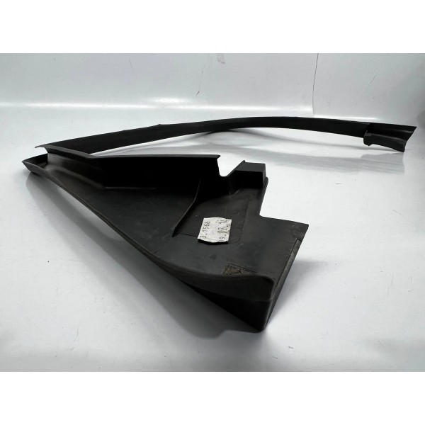 Moldura Vidro Porta Tras Dir Audi A3 Sedan 2014 A 2016