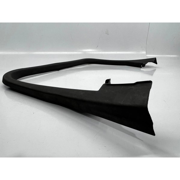 Moldura Vidro Porta Tras Dir Audi A3 Sedan 2014 A 2016