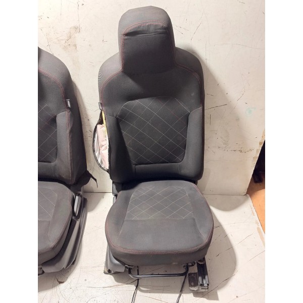 Jogo De Banco Renault Kwid 2017